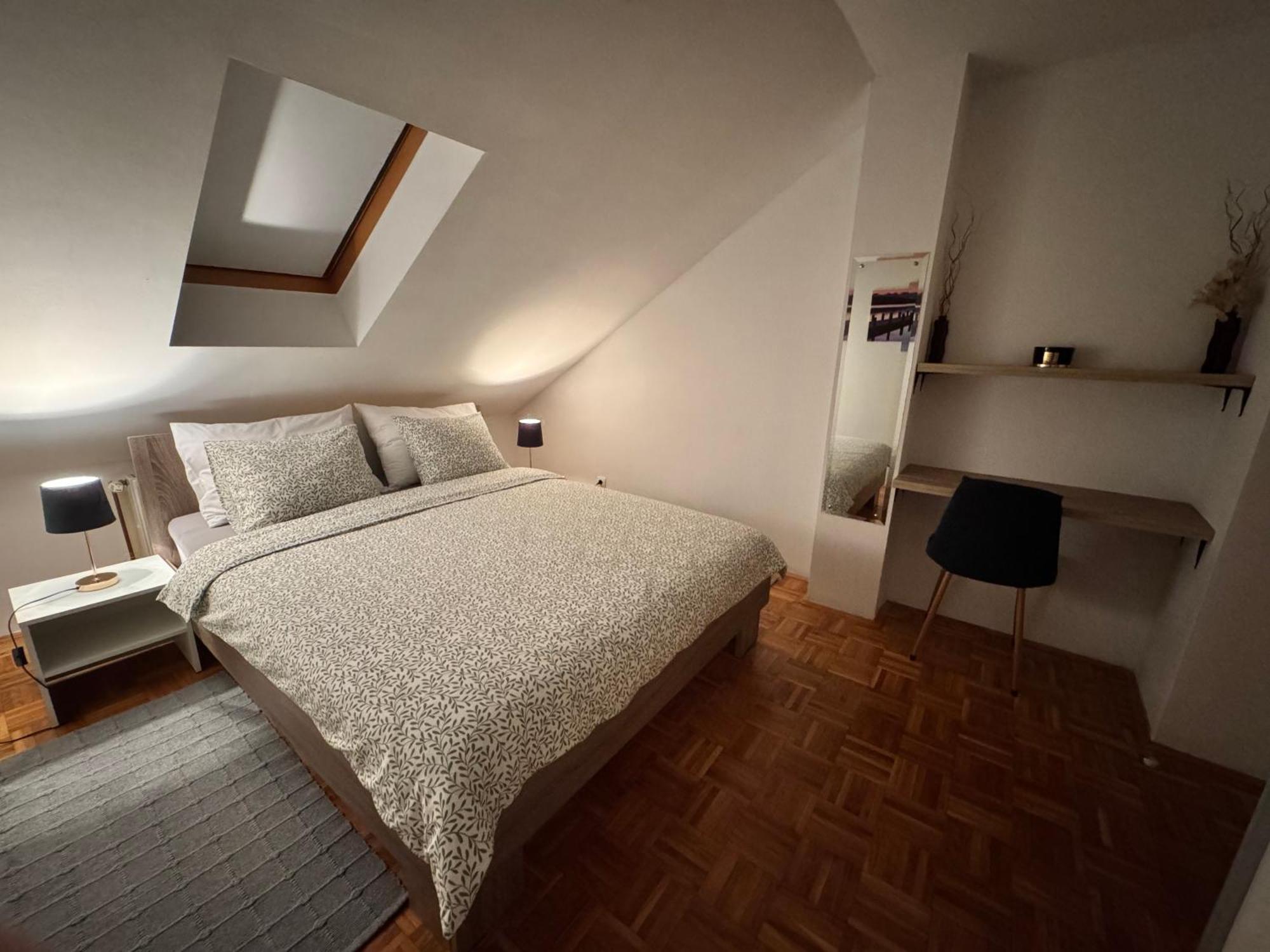 Apartment Michaela スルニュ エクステリア 写真